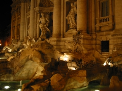 Fontana di Trevi at night