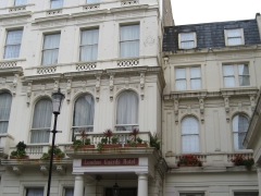 0055_London Guards Hotel